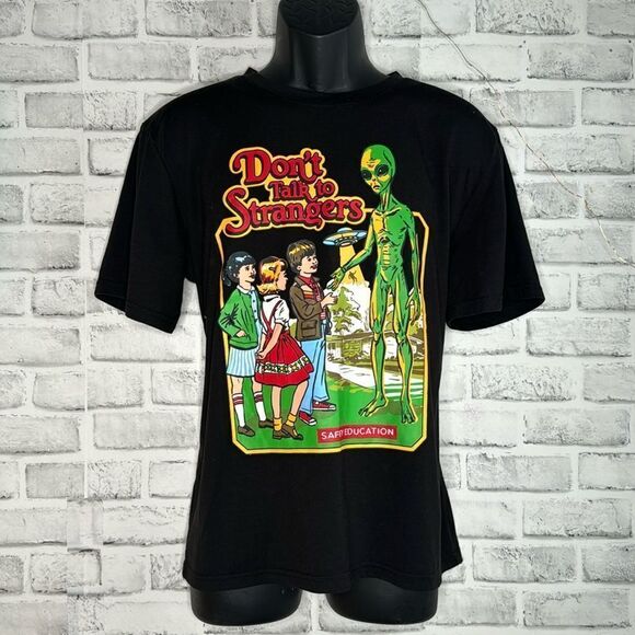 ROMWE Stevenrhodes Figure & Slogan Graphic Tee, School, Size Medium - Picture 2 of 6